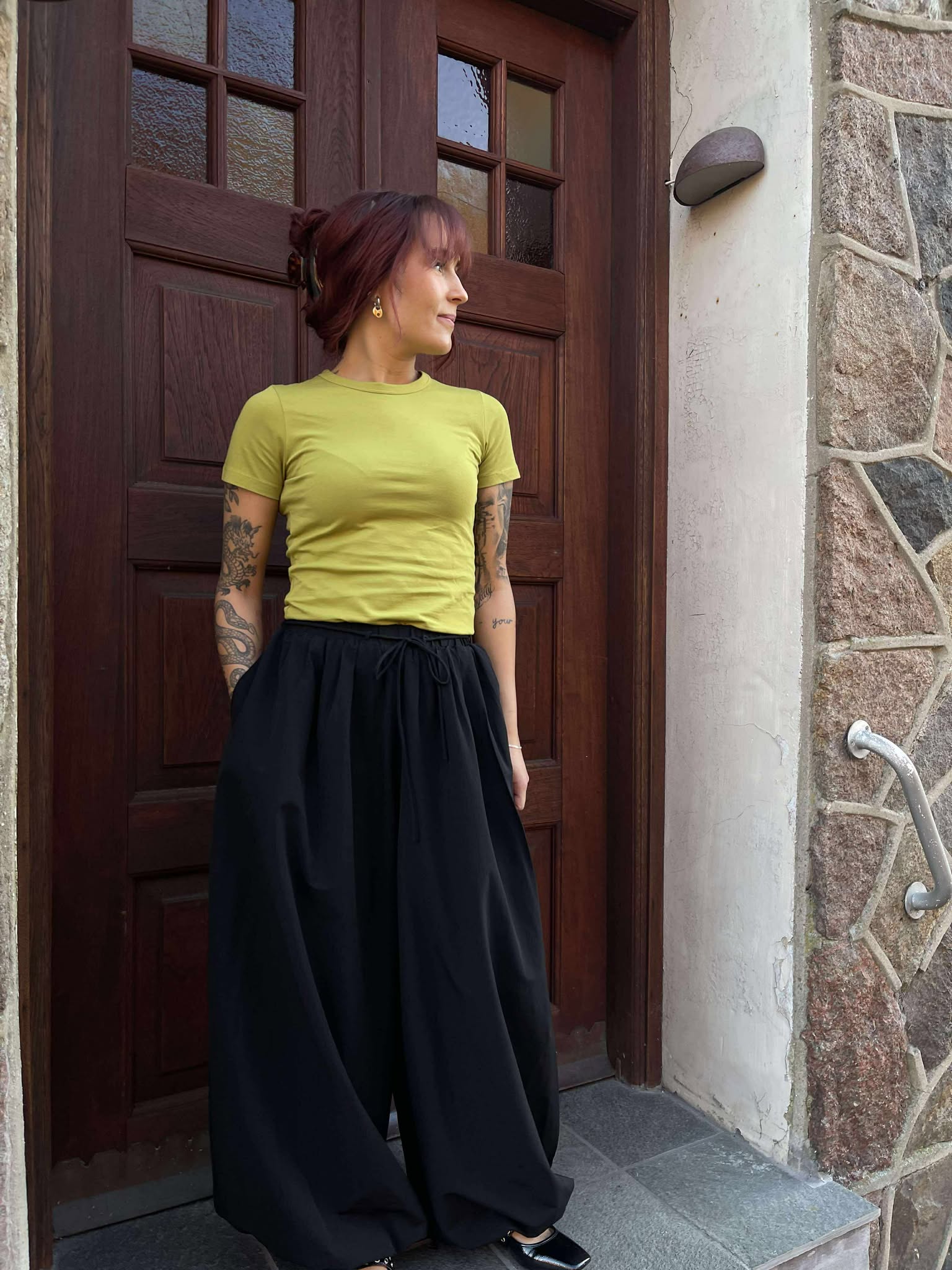 YASTHIA Trousers - Black